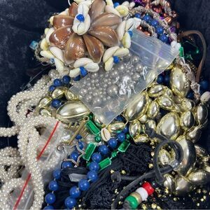 5 pounds of crafters lot jewelry mystery vintage to current for repurpose scoop